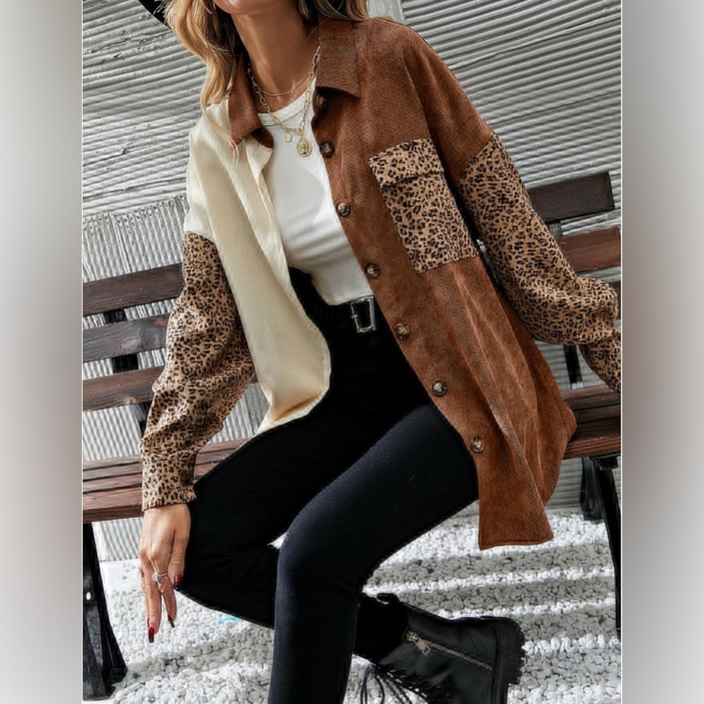 New Chic Leopard Sleeve Button-Up Blouse - Picture 4 of 5